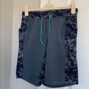 Men’s Lululemon Shorts, Blue, Medium